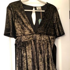 BNWT show me your mumu romper